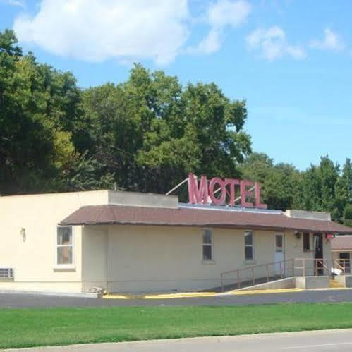 Golden Wheat Budget Host Inn Джънкшън Сити Екстериор снимка