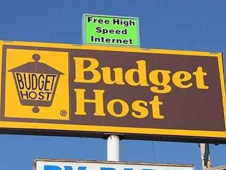 Golden Wheat Budget Host Inn Джънкшън Сити Екстериор снимка